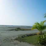 Espectacular Casa En La Playa, Cartagena De Indias
