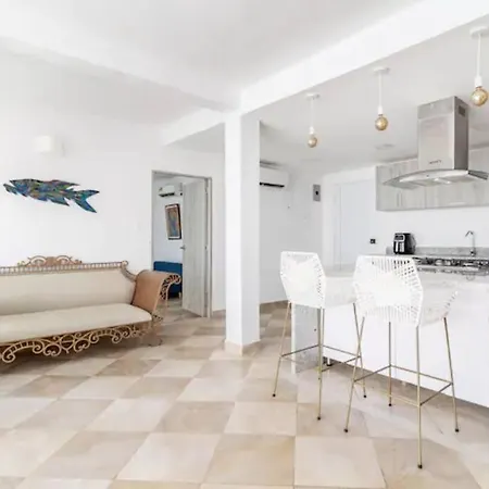 Espectacular Casa En La Playa, De Indias